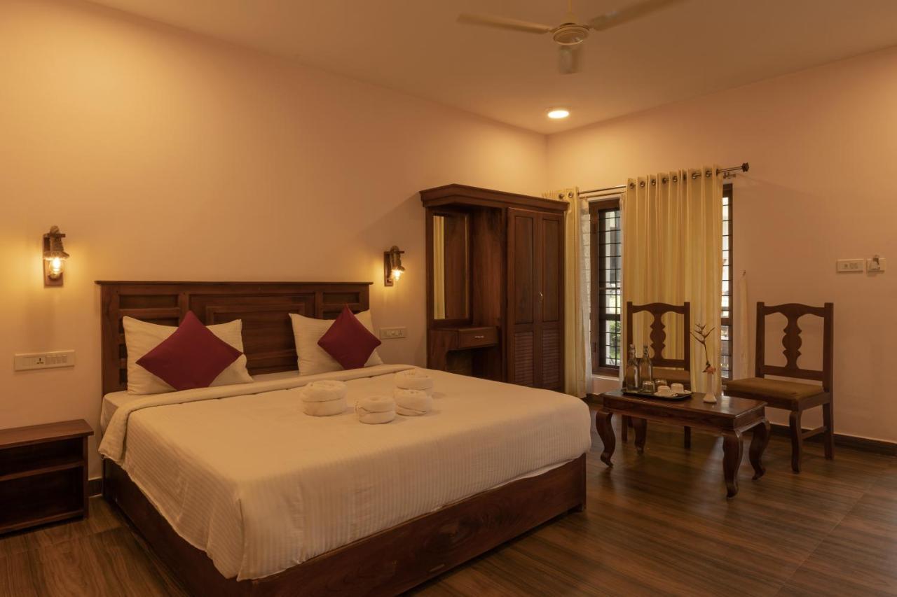 Avadale Thekkady - Stag Groups Not Allowed Екстериор снимка