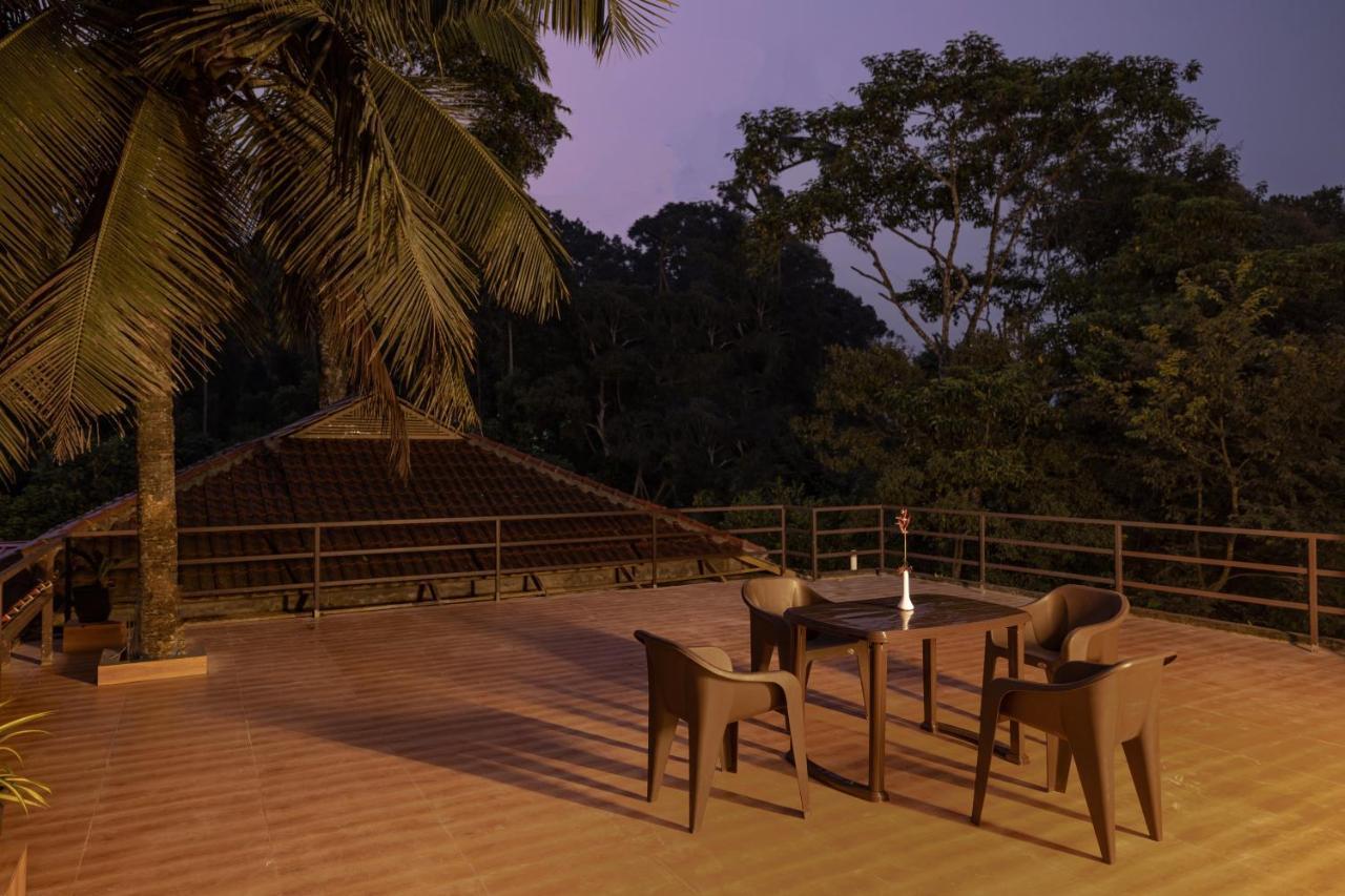 Avadale Thekkady - Stag Groups Not Allowed Екстериор снимка